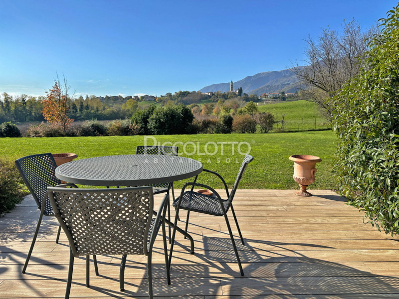 Rif. V5185 - Cavaso del Tomba, villa singola in tranquilla e privilegiata posizione panoramica im...