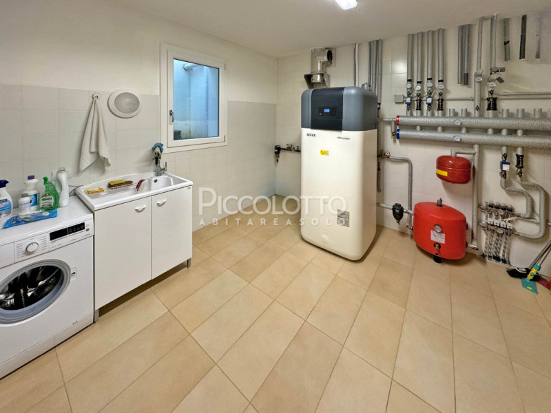 Rif. V5185 - Cavaso del Tomba, villa singola in tranquilla e privilegiata posizione panoramica im...