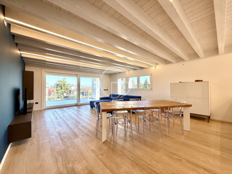 Desenzano del Garda Vendita Attico