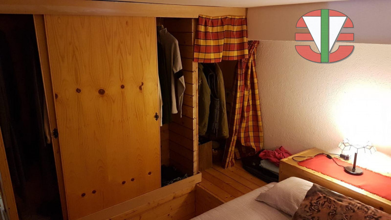 Situato nel centro del comune di Enego, a pochi passi da tutti i servizi e a soli 30 minuti dalla...