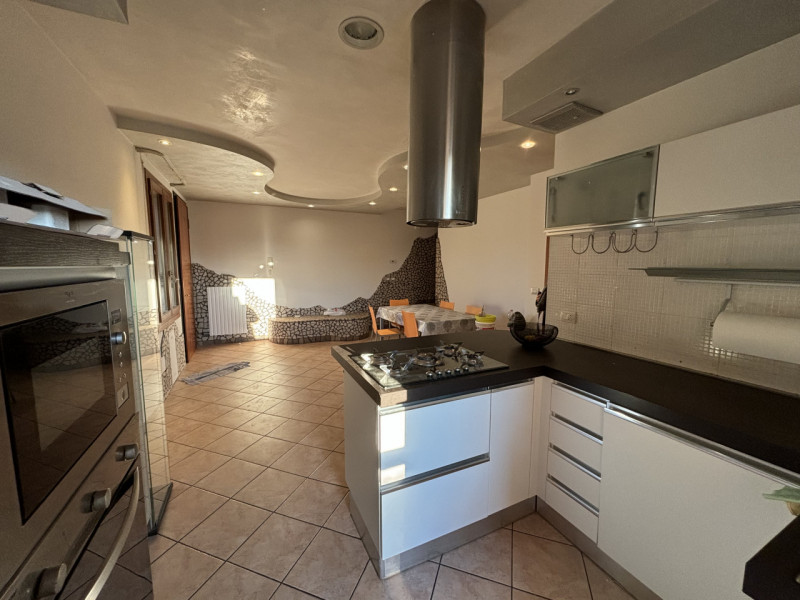 PER INFORMAZIONI TELEFONARE SOLO AL 3 5 1 1 8 7 7 1 8 3
PER INFORMAZIONI TELEFONARE SOLO AL 3 5 1...