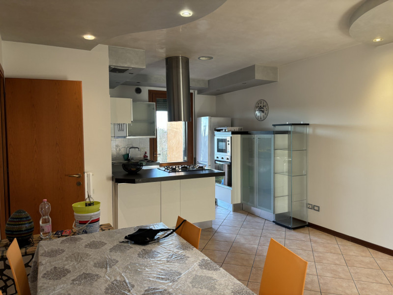 PER INFORMAZIONI TELEFONARE SOLO AL 3 5 1 1 8 7 7 1 8 3
PER INFORMAZIONI TELEFONARE SOLO AL 3 5 1...