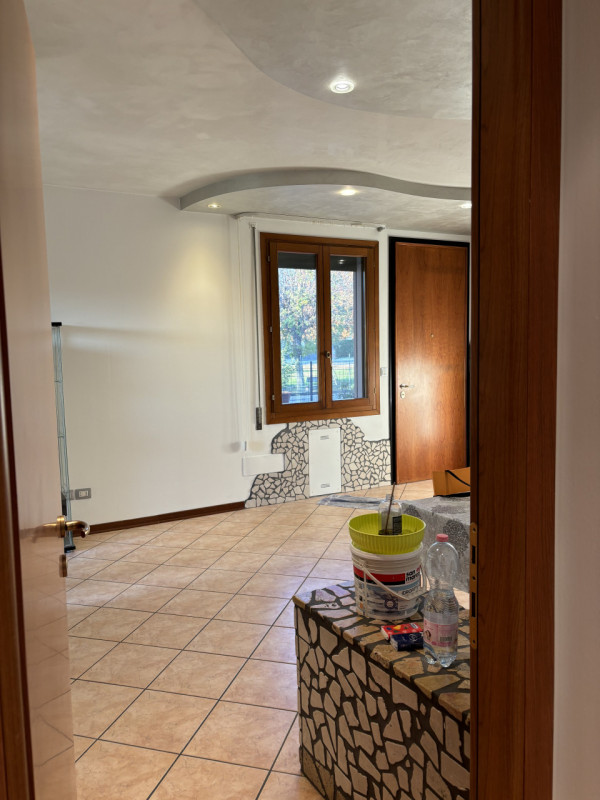 PER INFORMAZIONI TELEFONARE SOLO AL 3 5 1 1 8 7 7 1 8 3
PER INFORMAZIONI TELEFONARE SOLO AL 3 5 1...