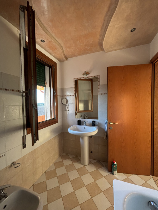 PER INFORMAZIONI TELEFONARE SOLO AL 3 5 1 1 8 7 7 1 8 3
PER INFORMAZIONI TELEFONARE SOLO AL 3 5 1...