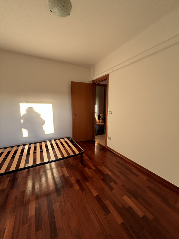 PER INFORMAZIONI TELEFONARE SOLO AL 3 5 1 1 8 7 7 1 8 3
PER INFORMAZIONI TELEFONARE SOLO AL 3 5 1...