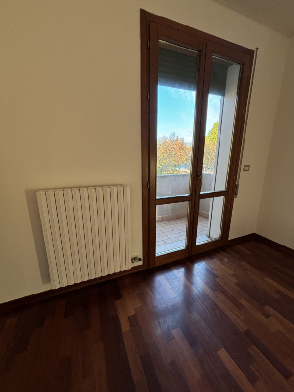 PER INFORMAZIONI TELEFONARE SOLO AL 3 5 1 1 8 7 7 1 8 3
PER INFORMAZIONI TELEFONARE SOLO AL 3 5 1...