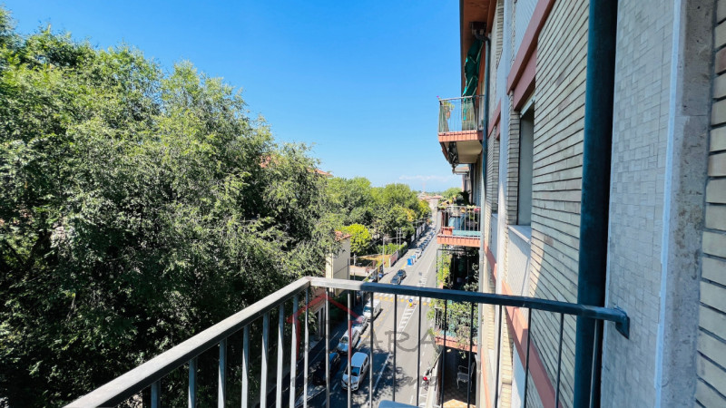 INVESTIMENTO: APPARTAMENTO 273 mq CANTINA e GARAGE Corso Milano, Padova - https://images.gestionaleimmobiliare.it/foto/annunci/241203/4276005/800x800/020__013__img_5602_wmk_0.jpg 