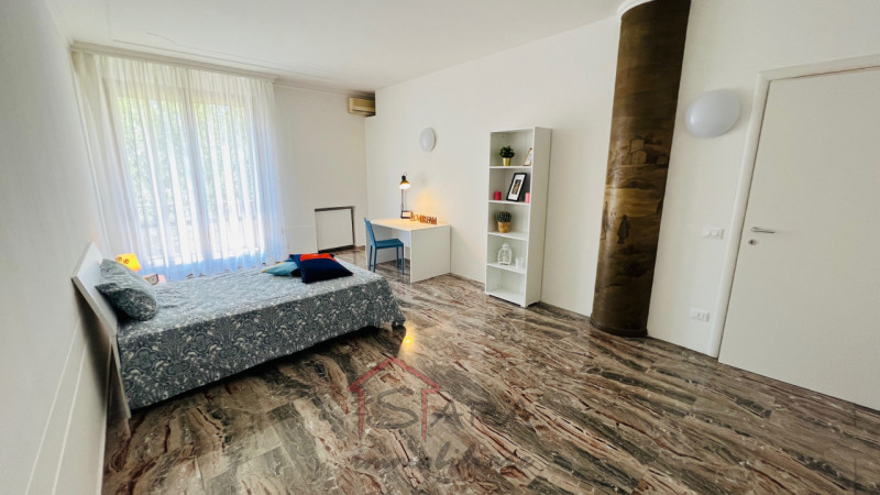 INVESTIMENTO: APPARTAMENTO 273 mq CANTINA e GARAGE Corso Milano, Padova - https://images.gestionaleimmobiliare.it/foto/annunci/241203/4276005/800x800/022__017__img_5608_wmk_0.jpg 