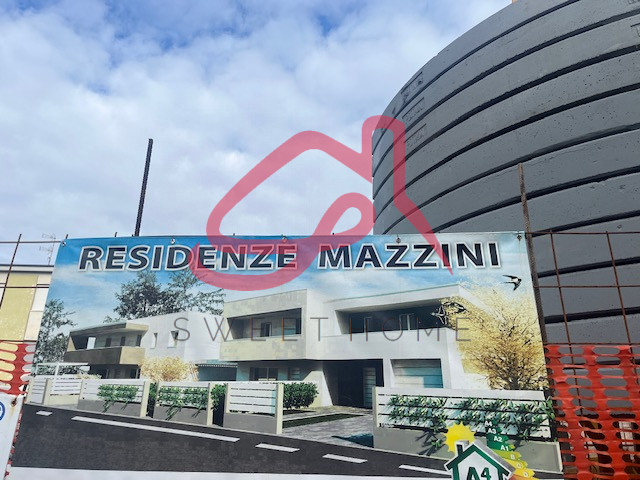 Limena (Centro): in zona centrale, porzione di bifamiliare.
Piano Terra: ingresso, ampio soggiorn...