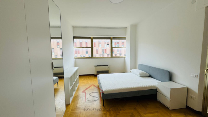 PADOVA - LARGO EUROPA
APPARTAMENTO 200 MQ PER INVESTIMENTO - GIA' LOCATO A STUDENTI CON CONTRATTO...