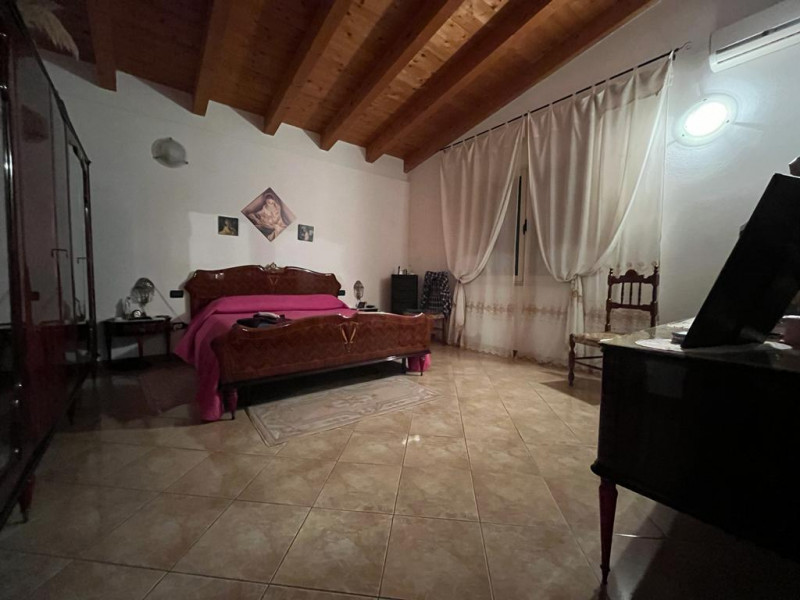 Stanco del caos cittadino? È il momento di riscoprire il valore del tempo e la bellezza di una vi...