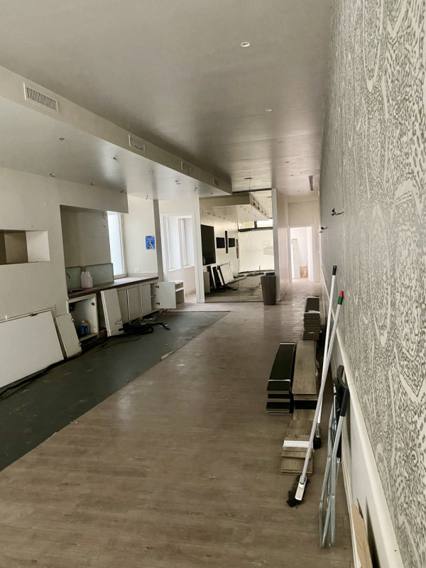 All'interno della antiche mura cittadine proponiamo in locazione un locale commerciale di 90 mq.
...