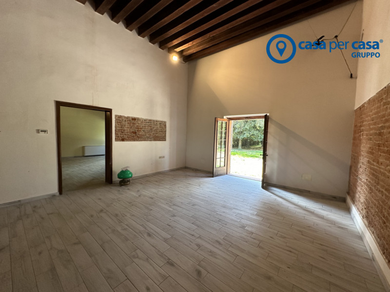 APPROVATO GRUPPO CASA PER CASA: VALUTATO, CONTROLLATO, GESTITO IN ESCLUSIVA

ZONA: Immersa nel ve...