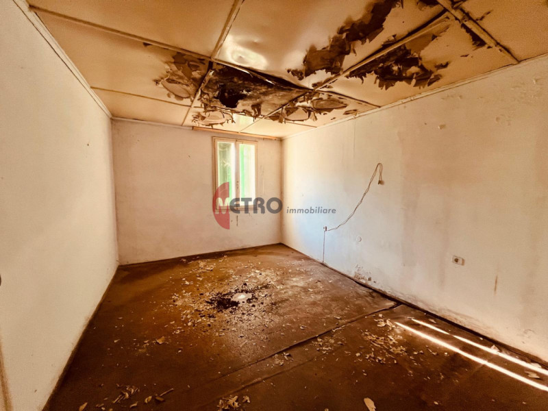 Affascinante Casa Storica da Ristrutturare ai Campassi di Valdagno

 Località Campassi di Valdagn...