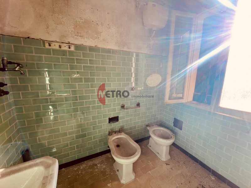 Affascinante Casa Storica da Ristrutturare ai Campassi di Valdagno

 Località Campassi di Valdagn...