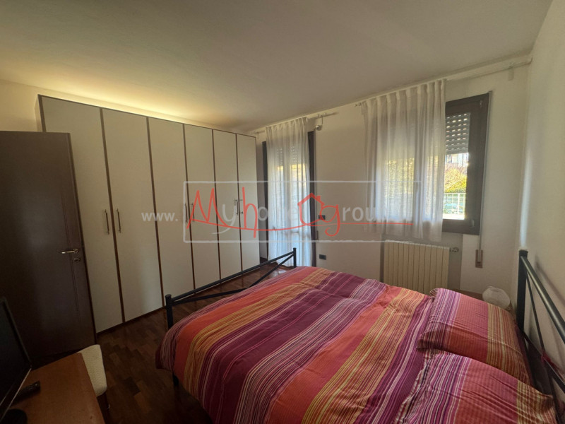 VILLATORA DI SAONARA: Appartamento per studenti, completamente arredato, si compone di ingresso, ...