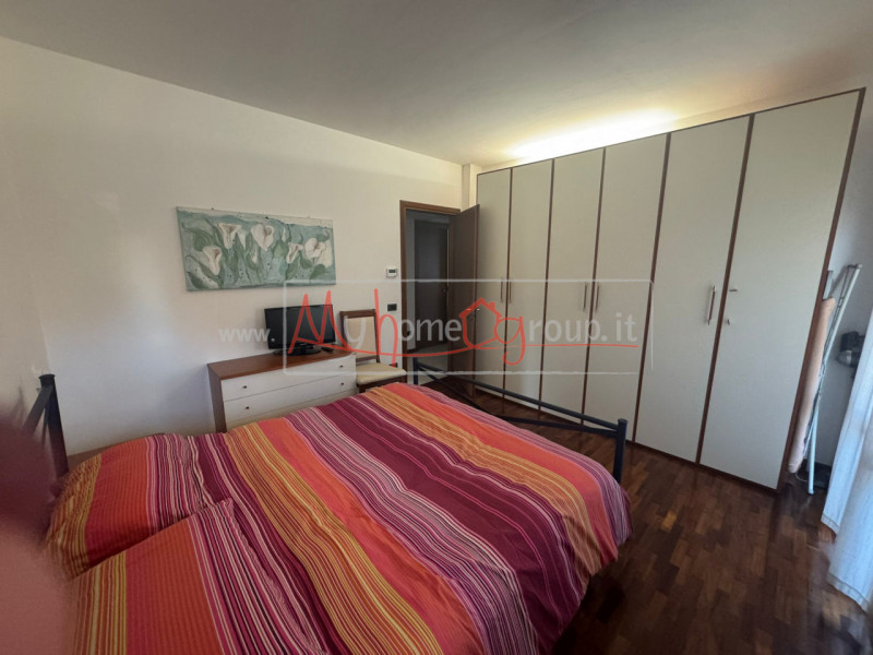 VILLATORA DI SAONARA: Appartamento per studenti, completamente arredato, si compone di ingresso, ...