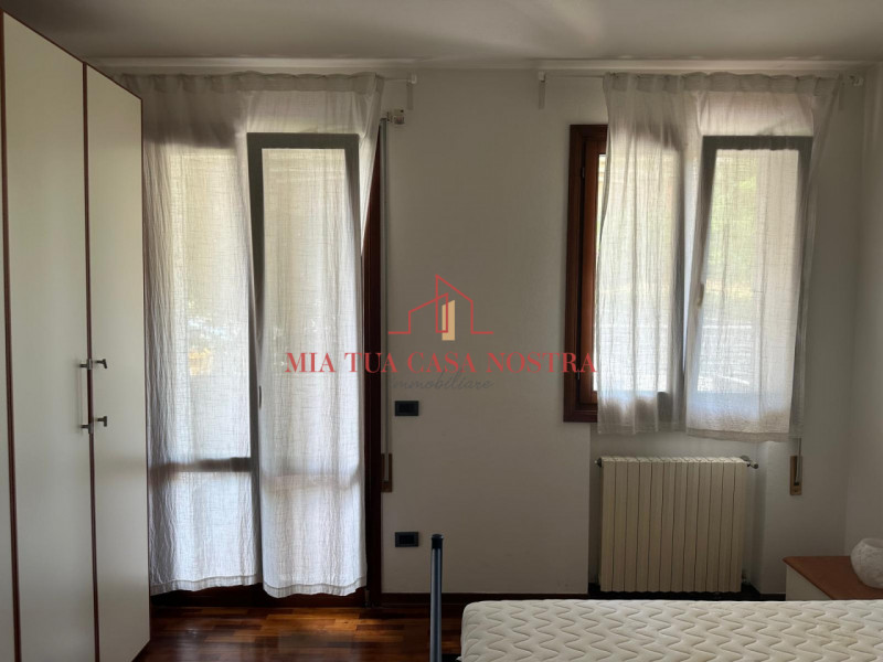 VILLATORA DI SAONARA: Appartamento per studenti, completamente arredato, si compone di ingresso, ...