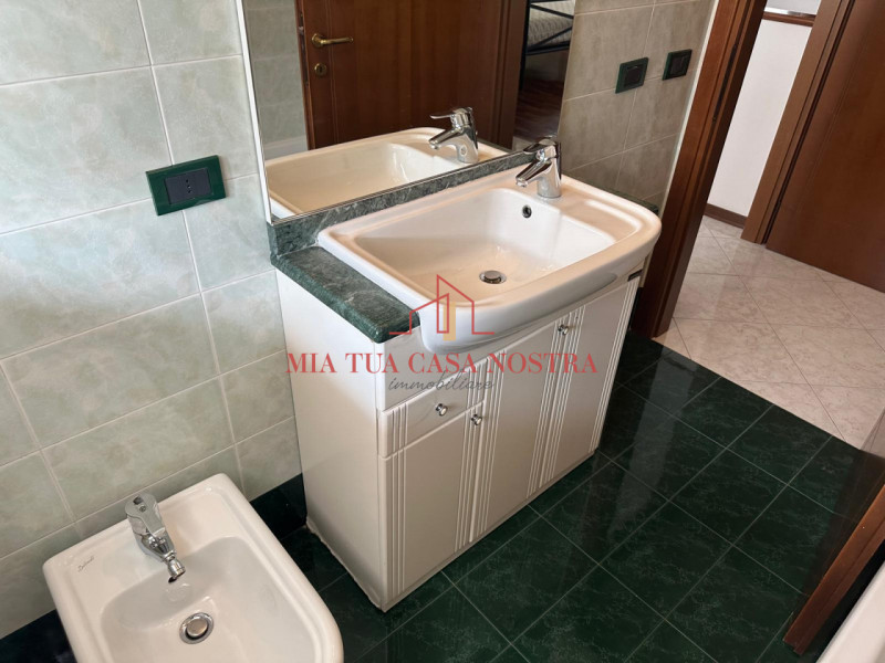 VILLATORA DI SAONARA: Appartamento per studenti, completamente arredato, si compone di ingresso, ...