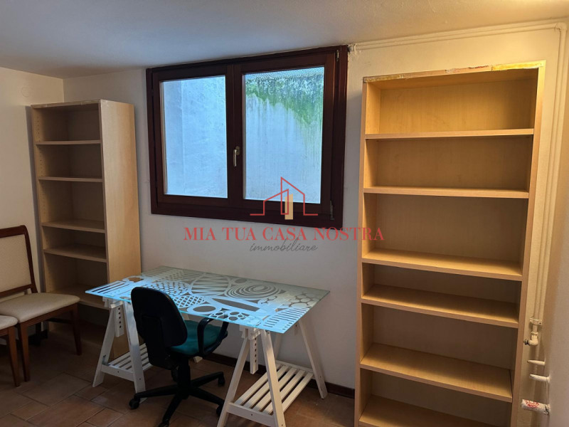 VILLATORA DI SAONARA: Appartamento per studenti, completamente arredato, si compone di ingresso, ...