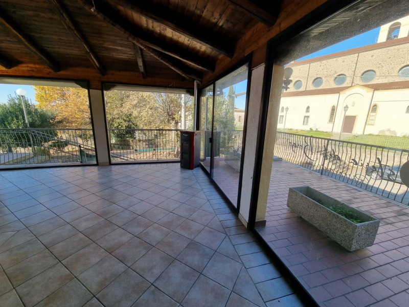 Boccon di Vo' (PD), in posizione panoramica ed esposto a Sud-Ovest proponiamo in Vendita un Compl...