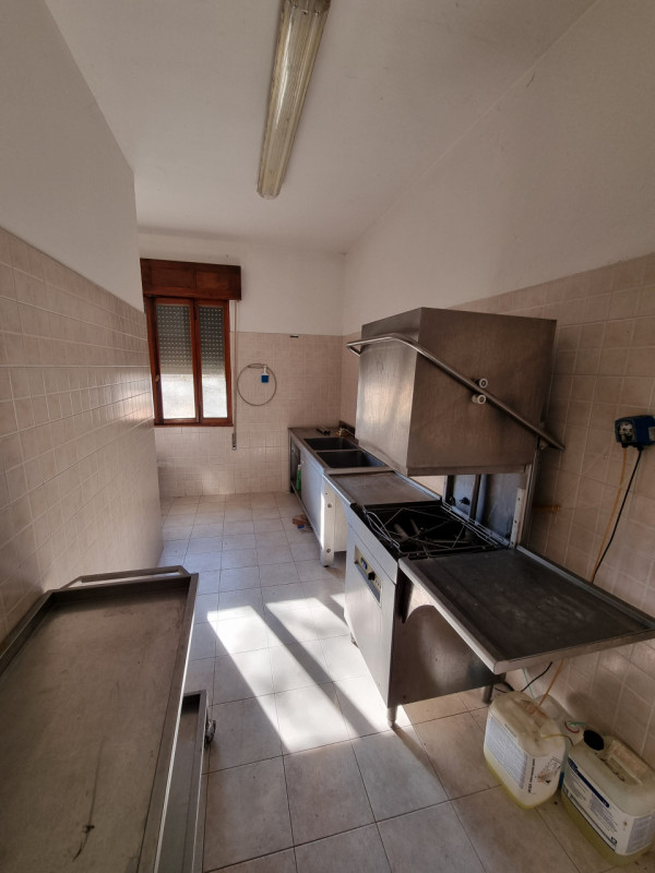 Boccon di Vo' (PD), in posizione panoramica ed esposto a Sud-Ovest proponiamo in Vendita un Compl...