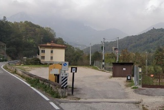 VALLI DEL PASUBIO (VI) VIA GISBENTI 10 - Piena proprietà di compendio formato da unità immobiliar...