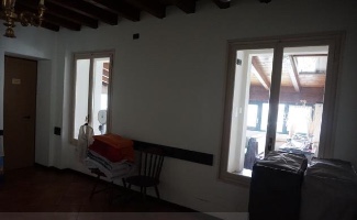 VALLI DEL PASUBIO (VI) VIA GISBENTI 10 - Piena proprietà di compendio formato da unità immobiliar...