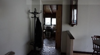 VALLI DEL PASUBIO (VI) VIA GISBENTI 10 - Piena proprietà di compendio formato da unità immobiliar...