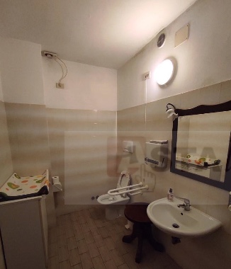 VALLI DEL PASUBIO (VI) VIA GISBENTI 10 - Piena proprietà di compendio formato da unità immobiliar...