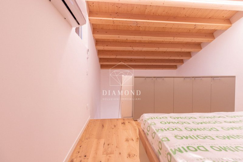 DISPONIBILE DAL 15 FEBBRAIO 2026.
Selva del Montello: in zona molto tranquilla immersa nella camp...