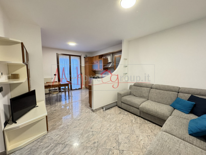 Padova Affitto Appartamento quadrilocale