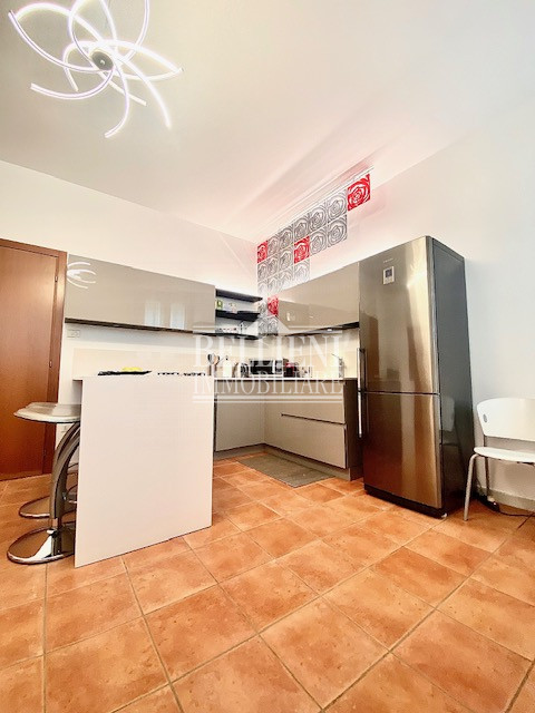 BORGO BERGA: A pochi passi dal centro storico ai piedi di Monte Berico proponiamo comodo trilocal...