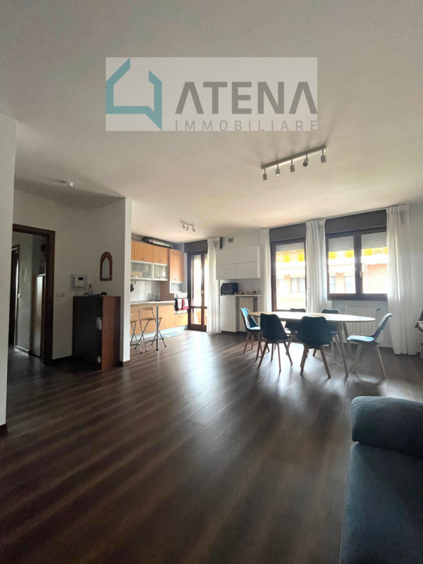 rif. 25670

PADOVA- MONTA'

*LEGGERE TUTTO L'ANNUNCIO*

Si affitta a studente/studentessa o giova...