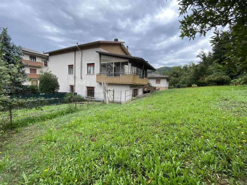 Se stai cercando un’ampia casa singola con giardino privato a Valle di Castelgomberto noi abbiamo...