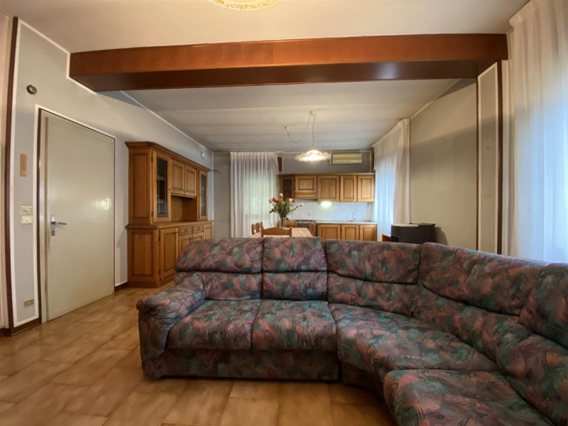 Se stai cercando un’ampia casa singola con giardino privato a Valle di Castelgomberto noi abbiamo...