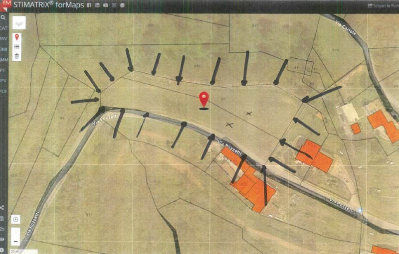 Terreno edificabile per la realizzazione di una Villa Singola oppure una Bifamiliare Intera. 
Lot...