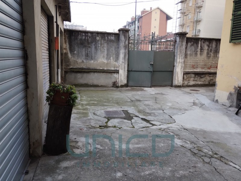 Referente : Giovanni Gasco
Cell. : 338.944.38.37
mail : torino2@unicoimmobiliare.com


Proponiamo...