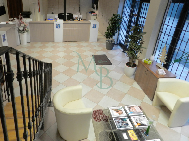 PIANIGA località MELLAREDO: Immobiliare MB propone in vendita in esclusiva, fronte strada a Mella...