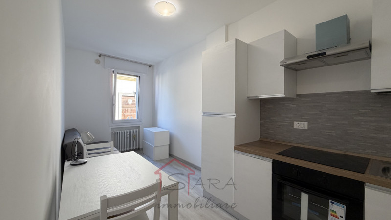 Affittasi appartamento arredato di 40 mq, CONSEGNATO ristrutturato a nuovo e arredato in stile mo...