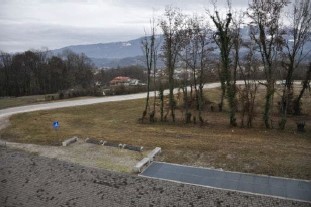 Rif. A.A.38-22

Vendita all'asta - terreno edificabile uso direzionale in data 14 luglio 2026

De...