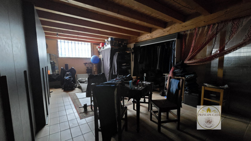 Rif. CS351 - Proponiamo porzione di Bifamiliare in posizione appartata ed a pochi minuti dai serv...