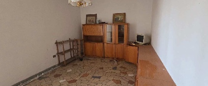 VICENZA (VI) VIA SARDEGNA 134 - Piena proprietà di appartamento sito al piano terzo di un vecchio...