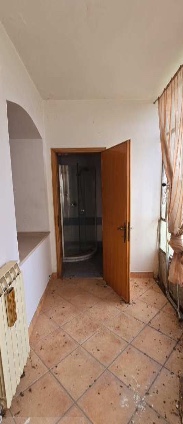 VICENZA (VI) VIA SARDEGNA 134 - Piena proprietà di appartamento sito al piano terzo di un vecchio...