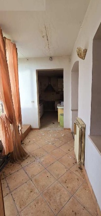 VICENZA (VI) VIA SARDEGNA 134 - Piena proprietà di appartamento sito al piano terzo di un vecchio...