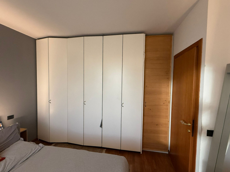 ALBIGNASEGO zona Carpanedo vendesi porzione di bifamiliare del 1995 ben tenuta in una zona reside...