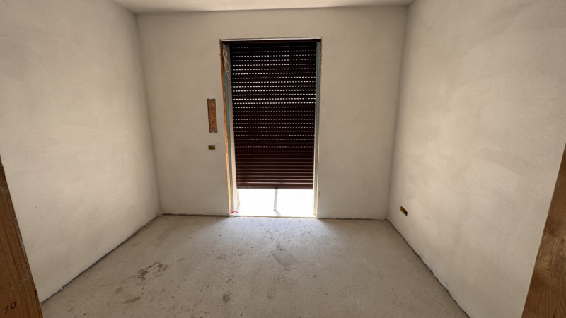 Scopri la tua nuova casa nel cuore di Piove di Sacco! Proponiamo una splendida porzione trifamili...