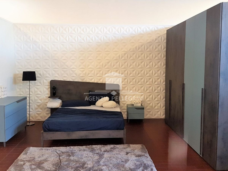 VICENZA ,  LATO OVEST - MERCATO  NUOVO  in zona residenziale centralissima comoda a tutti i servi...