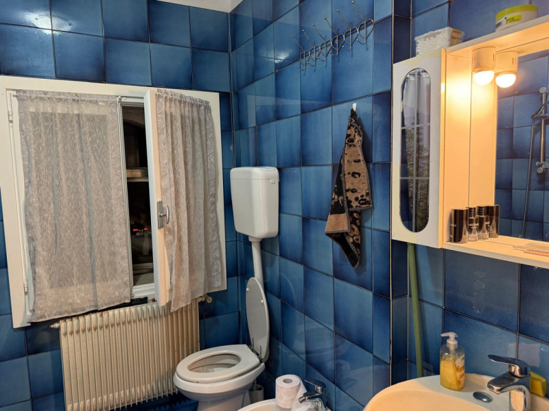 Piovene Rocchette: appartamento bicamere al piano secondo con garage singolo al piano terra. € 75...