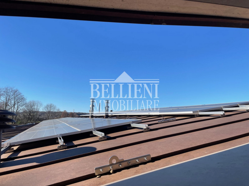 ZONA PISICINE - Proponiamo in vendita porzione di villa bifamiliare al grezzo avanzato, in posizi...